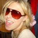 Local Woman Seeking Man for Hot and Steamy Fun