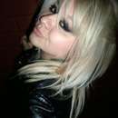 Elegantly Transgender and Ready to Mingle